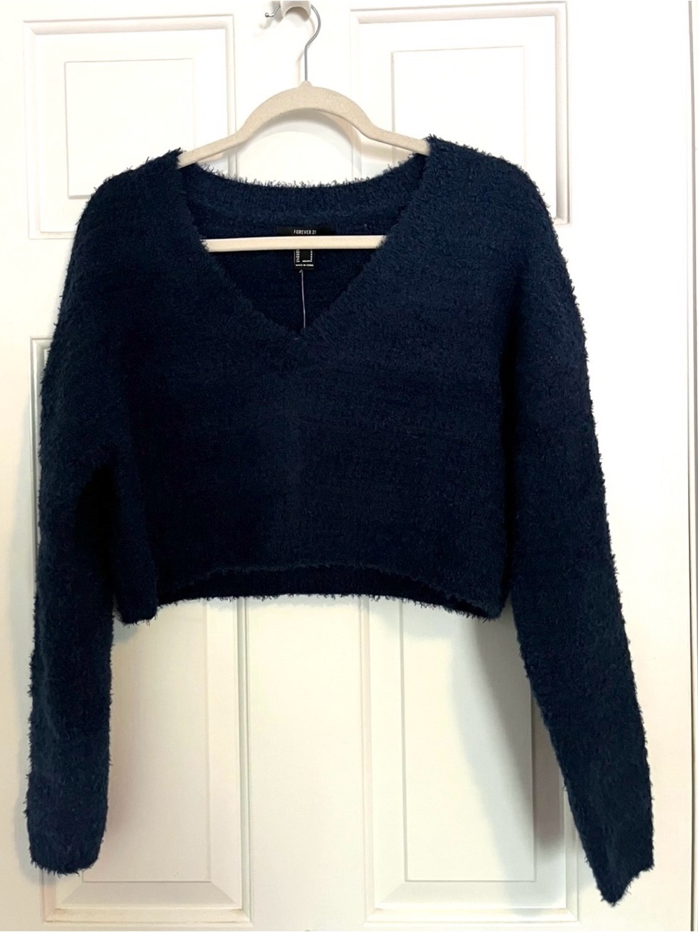 NWT Forever 21 Navy Fuzzy V-Neck Sweater